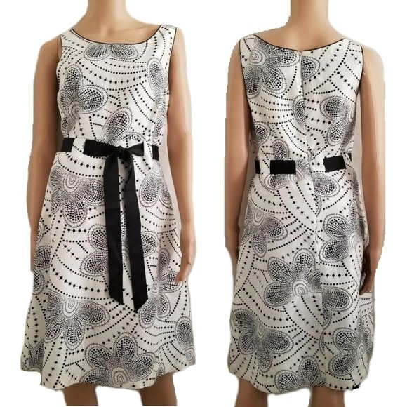 JG Hook Dresses & Skirts - JG Hook Women's Black Floral & Dots Casual Dress